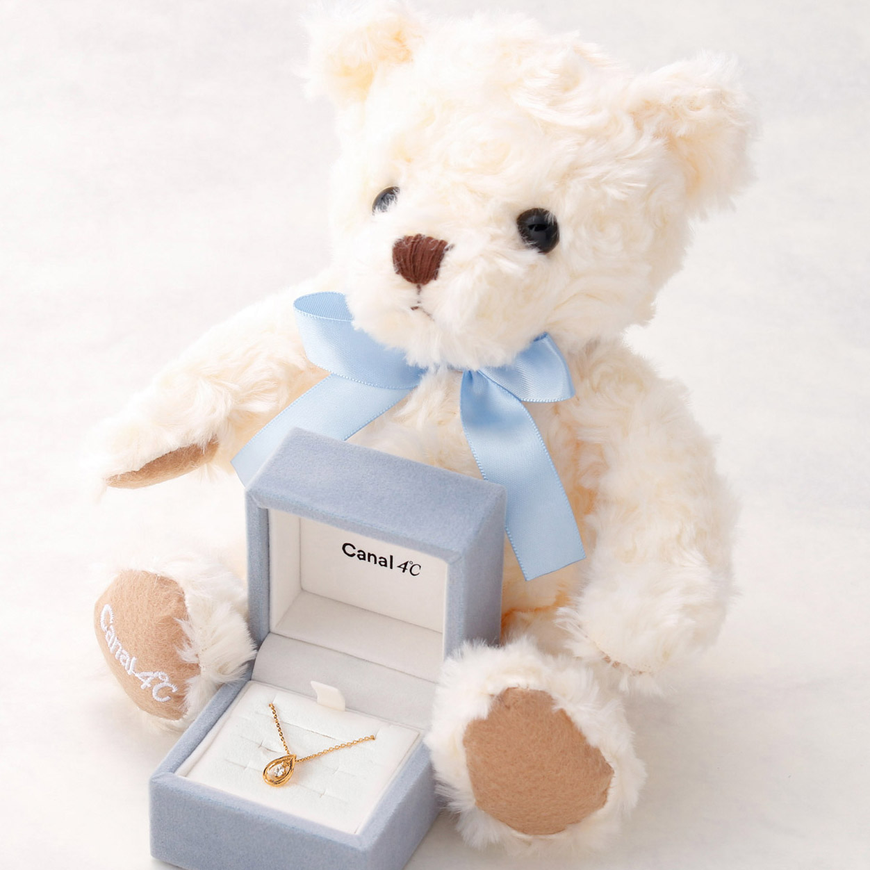 Canal 4℃ K10ホワイトゴールド ネックレス テディベア付き 名入れ】Canal 4℃オリジナルベア&しずくネックレスセット | Canal4